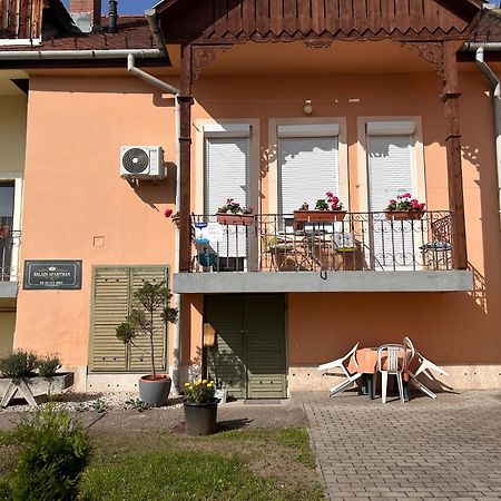 Balazs Apartman Эгер Номер фото